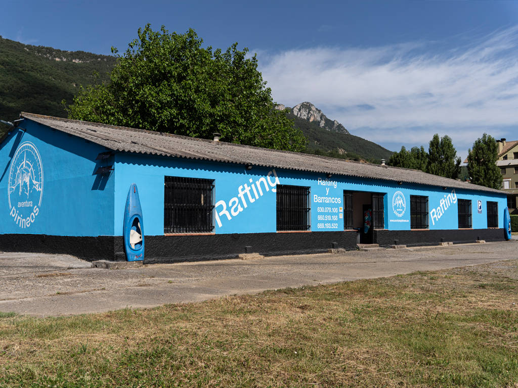 aventura pirineos senderismo